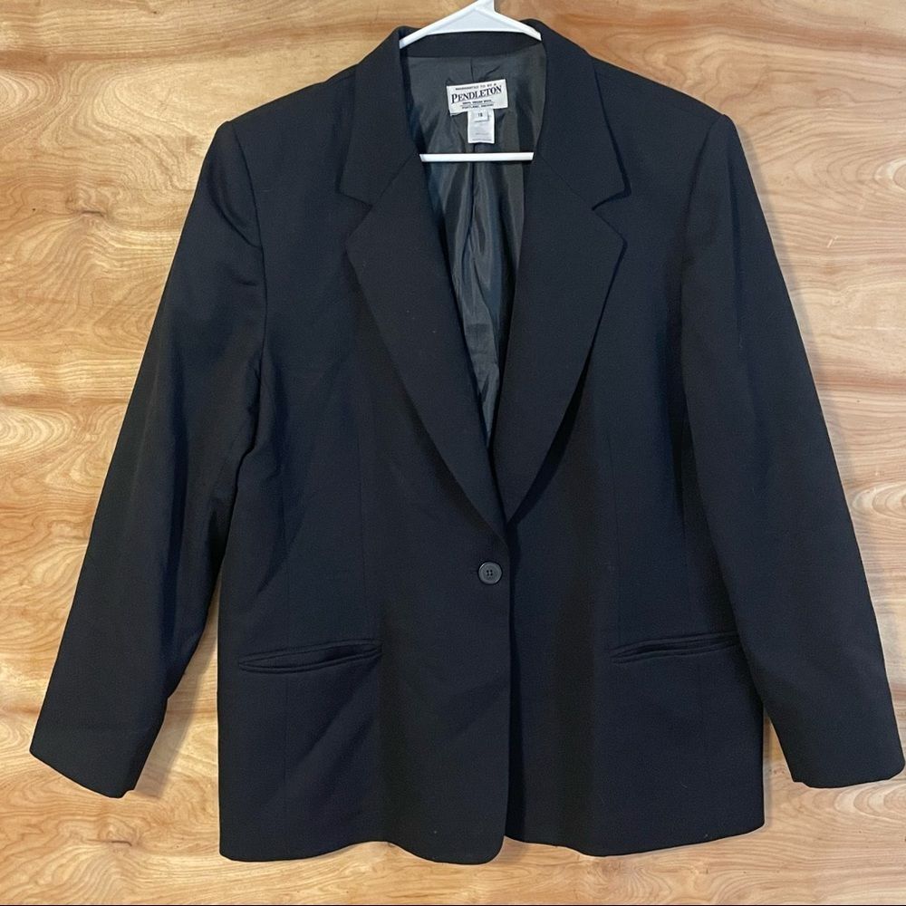Vtg Pendleton Women’s Size 18 Black Wool Blazer